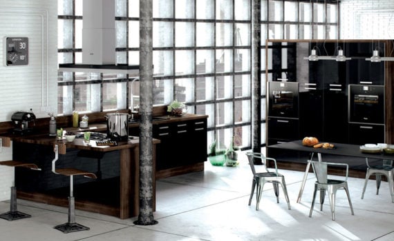 Phoenix Gloss Black Kitchen