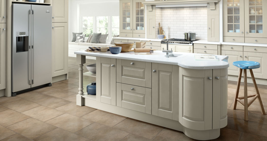 Hampton Solid Painted Ivory Kitchen