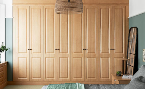 Miami Trojan Oak Bedroom